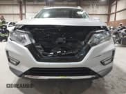 ✅ 2020 Nissan Rogue SL • VIN: 5N1AT2MT5LC792608 • Lot: 43644258. Wystawiony na IAAI z przebiegiem 127 517 mil. Bezpłatny archiwum sprzedaży aukcyjnych z USA i szczegółowy raport historii pojazdu na DreamBid. Zdjęcie 6.