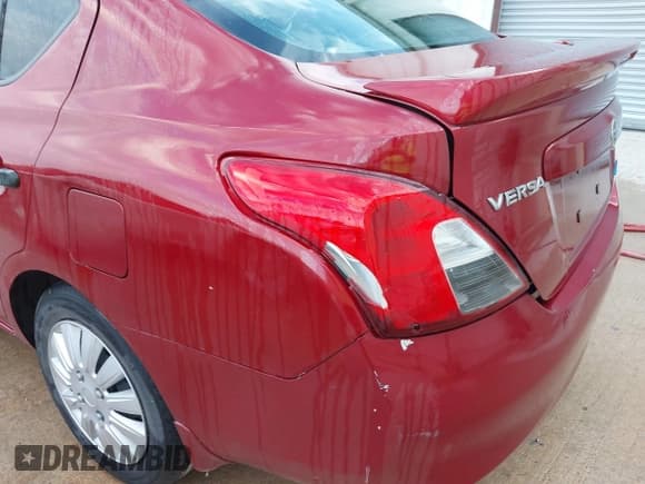 ✅ 2015 Nissan Versa SV • VIN: 3N1CN7AP1FL918857 • Lot: 42932547. Listed on IAAI with 9,345 mi. Free auction sales archive from the USA and detailed vehicle history report at DreamBid. Image 13.