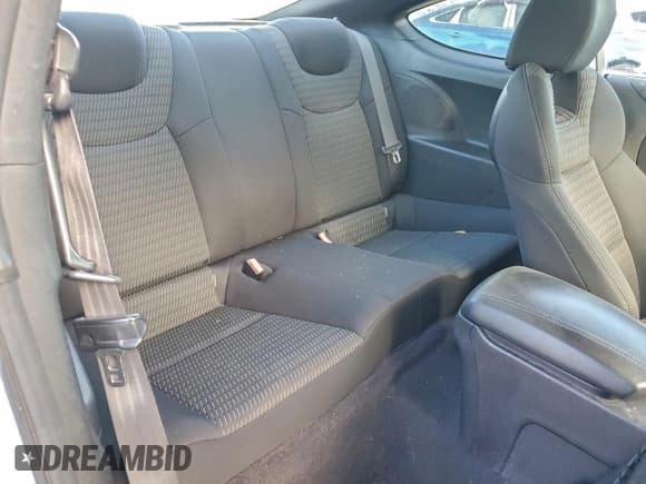 ✅ 2013 Hyundai Genesis Coupe Premium • VIN: KMHHT6KD5DU096201 • Лот: 96333425. Опубликован ранее на Copart с пробегом 102 821 миль. Бесплатный доступ к архиву аукционных продаж из США и подробный отчёт об истории автомобиля на DreamBid. Изображение 10.