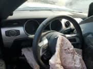 ✅ 2017 Ford Mustang GT Premium • VIN: 1FATP8FF4H5257878 • Lot: 81857635. Wystawiony na Copart z przebiegiem Nie podano. Bezpłatny archiwum sprzedaży aukcyjnych z USA i szczegółowy raport historii pojazdu na DreamBid. Zdjęcie 9.