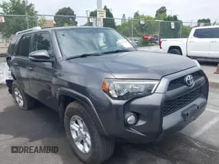✅ 2017 Toyota 4Runner SR5 • VIN: JTEZU5JRXH5164145 • Lot: 42433040. Wystawiony na IAAI z przebiegiem 70 510 mil. Bezpłatny archiwum sprzedaży aukcyjnych z USA i szczegółowy raport historii pojazdu na DreamBid. Zdjęcie 1.