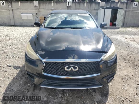 ✅ 2018 Infiniti QX30 Premium • VIN: SJKCH5CP3JA048841 • Lot: 80857375. Listed on Copart with 75,100 mi. Free auction sales archive from the USA and detailed vehicle history report at DreamBid. Image 5.
