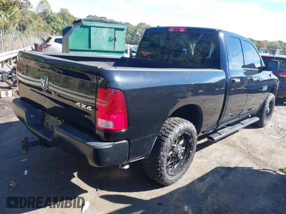 2015 Ram 1500 Express with VIN 1C6RR7FG6FS556702, listed as a IAAI auction lot 43505802 with 214,585 mi miles and . Bid and sale history available at DreamBid. Image 4.