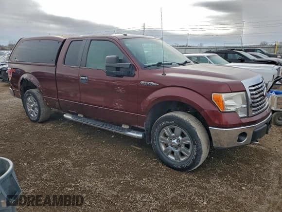✅ 2010 Ford F-150 XL • VIN: 1FTFX1EV0AFA42182 • Lot: 93767905. Wystawiony na Copart z przebiegiem 142 301 mil. Bezpłatny archiwum sprzedaży aukcyjnych z USA i szczegółowy raport historii pojazdu na DreamBid. Zdjęcie 4.
