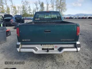 ✅ 1996 Chevrolet S-10 LS • VIN: 1GCCS1944T8170225 • Лот: 52858495. Опубликован ранее на Copart с пробегом 264 901 миль. Бесплатный доступ к архиву аукционных продаж из США и подробный отчёт об истории автомобиля на DreamBid. Изображение 6.