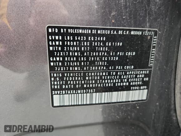 ✅ 2018 Volkswagen Tiguan SEL • VIN: 3VV2B7AX8JM097357 • Лот: 91419595. Опубликован ранее на Copart с пробегом 67 321 миль. Бесплатный доступ к архиву аукционных продаж из США и подробный отчёт об истории автомобиля на DreamBid. Изображение 14.
