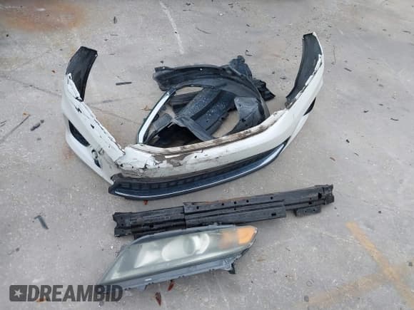 ✅ 2013 Honda Accord EX-L • VIN: 1HGCT1B8XDA012221 • Lot: 41586988. Listed on IAAI with 169,010 mi. Free auction sales archive from the USA and detailed vehicle history report at DreamBid. Image 12.