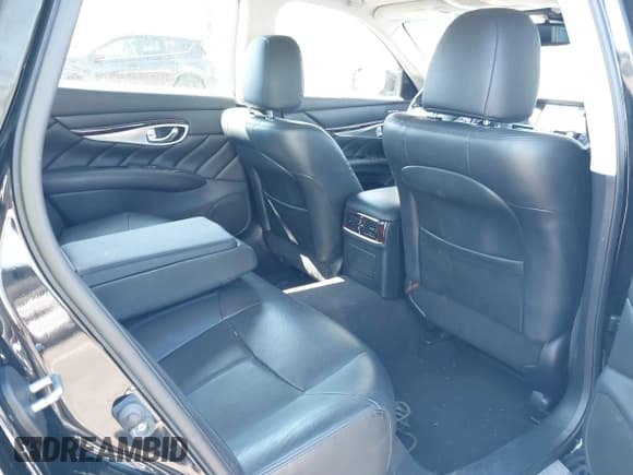 ✅ 2015 Infiniti Q70 • VIN: JN1BY1PR9FM831643 • Лот: 41886744. Опубликован ранее на IAAI с пробегом 58 884 миль. Бесплатный доступ к архиву аукционных продаж из США и подробный отчёт об истории автомобиля на DreamBid. Изображение 8.