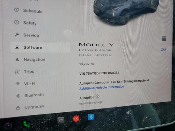 ✅ 2024 Tesla Model Y Long Range • VIN: 7SAYGDEE2RF059384 • Лот: 63147645. Опубликован ранее на Copart с пробегом 18 792 миль. Бесплатный доступ к архиву аукционных продаж из США и подробный отчёт об истории автомобиля на DreamBid. Изображение 9.