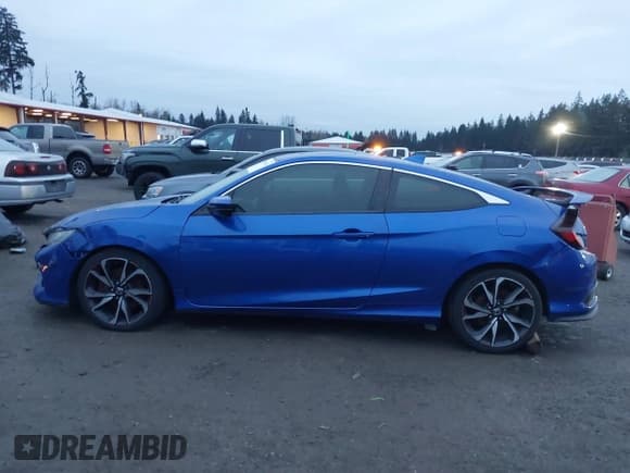 ✅ 2018 Honda Civic Si • VIN: 2HGFC3A56JH755407 • Лот: 43900150. Опубликован ранее на IAAI с пробегом 117 787 миль. Бесплатный доступ к архиву аукционных продаж из США и подробный отчёт об истории автомобиля на DreamBid. Изображение 14.