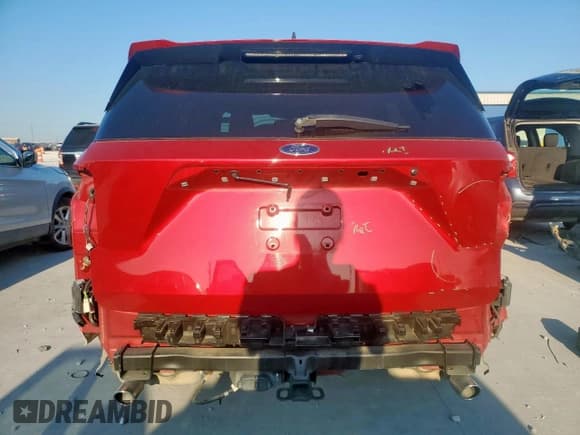 ✅ 2022 Ford Explorer ST-Line • VIN: 1FMSK7KH5NGB67026 • Lot: 80509585. Listed on Copart with 42,890 mi. Free auction sales archive from the USA and detailed vehicle history report at DreamBid. Image 6.