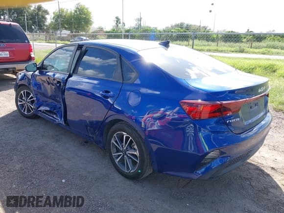 ✅ 2023 Kia Forte LXS • VIN: 3KPF24AD8PE683578 • Lot: 43293302. Listed on IAAI with 14,532 mi. Free auction sales archive from the USA and detailed vehicle history report at DreamBid. Image 6.