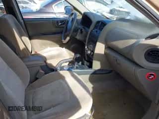 2004 Hyundai Santa Fe GLS с VIN KM8SC13D04U739576, выставлен на аукционе IAAI как лот 41617052 с пробегом 123 034 миль миль и . История ставок и продаж доступна на DreamBid. Изображение 5.