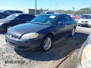 2009 Chevrolet Impala LTZ z VIN 2G1WU57M991136951, wystawiony jako IAAI lot #43482757 z przebiegiem 212 202 mil mil oraz . Historia ofert i sprzedaży dostępna na DreamBid. Obrazek 2.