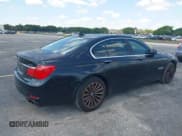 ✅ 2012 BMW 7 Series 740i • VIN: WBAKA4C50CDS99293 • Lot: 42208510. Listed on IAAI with 127,631 mi. Free auction sales archive from the USA and detailed vehicle history report at DreamBid. Image 4.