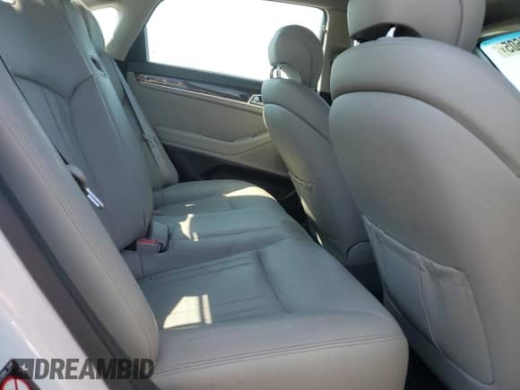 ✅ 2016 Hyundai Genesis 3.8L • VIN: KMHGN4JE6GU119882 • Lot: 65389605. Wystawiony na Copart z przebiegiem 122 234 mil. Bezpłatny archiwum sprzedaży aukcyjnych z USA i szczegółowy raport historii pojazdu na DreamBid. Zdjęcie 10.