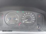 ✅ 2002 Chevrolet Prizm • VIN: 1Y1SK52802Z408768 • Lot: 42241540. Wystawiony na IAAI z przebiegiem 276 083 mil. Bezpłatny archiwum sprzedaży aukcyjnych z USA i szczegółowy raport historii pojazdu na DreamBid. Zdjęcie 7.