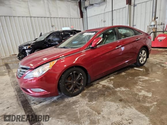 ✅ 2013 Hyundai Sonata Limited • VIN: 5NPEC4AC1DH663941 • Lot: 69427675. Listed on Copart with 182,959 mi. Free auction sales archive from the USA and detailed vehicle history report at DreamBid. Image 1.
