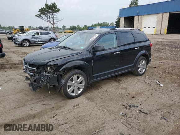 ✅ 2014 Dodge Journey Limited • VIN: 3C4PDDDG2ET214659 • Lot: 67077275. Wystawiony na Copart z przebiegiem 118 982 mil. Bezpłatny archiwum sprzedaży aukcyjnych z USA i szczegółowy raport historii pojazdu na DreamBid. Zdjęcie 1.
