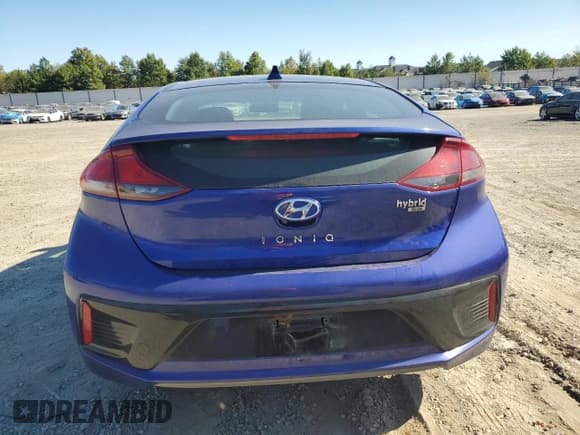 ✅ 2019 Hyundai Ioniq Blue • VIN: KMHC65LC7KU165906 • Lot: 76590314. Wystawiony na Copart z przebiegiem 207 165 mil. Bezpłatny archiwum sprzedaży aukcyjnych z USA i szczegółowy raport historii pojazdu na DreamBid. Zdjęcie 6.