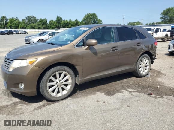 ✅ 2009 Toyota Venza • VIN: 4T3ZE11A79U003430 • Lot: 63806695. Wystawiony na Copart z przebiegiem 216 322 mil. Bezpłatny archiwum sprzedaży aukcyjnych z USA i szczegółowy raport historii pojazdu na DreamBid. Zdjęcie 1.