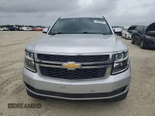 ✅ 2017 Chevrolet Suburban LT • VIN: 1GNSKHKC1HR270992 • Lot: 79939674. Wystawiony na Copart z przebiegiem 83 201 mil. Bezpłatny archiwum sprzedaży aukcyjnych z USA i szczegółowy raport historii pojazdu na DreamBid. Zdjęcie 5.