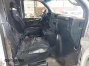 ✅ 2008 Chevrolet Express Cargo • VIN: 1GCGG25CX81155234 • Лот: 42926965. Опубликован ранее на IAAI с пробегом 124 751 миль. Бесплатный доступ к архиву аукционных продаж из США и подробный отчёт об истории автомобиля на DreamBid. Изображение 5.