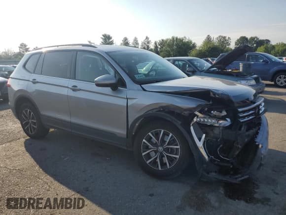 ✅ 2021 Volkswagen Tiguan S • VIN: 3VV0B7AX8MM118977 • Лот: 68700125. Опубликован ранее на Copart с пробегом 88 890 миль. Бесплатный доступ к архиву аукционных продаж из США и подробный отчёт об истории автомобиля на DreamBid. Изображение 4.