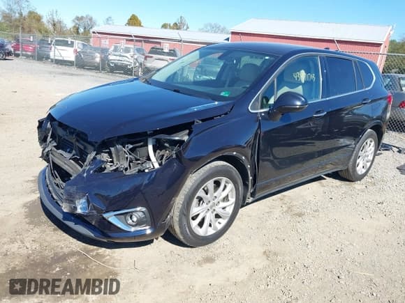 ✅ 2020 Buick Envision Preferred • VIN: LRBFXBSA1LD059996 • Lot: 43471713. Wystawiony na IAAI z przebiegiem 106 787 mil. Bezpłatny archiwum sprzedaży aukcyjnych z USA i szczegółowy raport historii pojazdu na DreamBid. Zdjęcie 2.