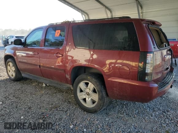 ✅ 2008 Chevrolet Suburban 1LT • VIN: 1GNFK16328J238778 • Lot: 74339254. Wystawiony na Copart z przebiegiem 258 694 mil. Bezpłatny archiwum sprzedaży aukcyjnych z USA i szczegółowy raport historii pojazdu na DreamBid. Zdjęcie 2.