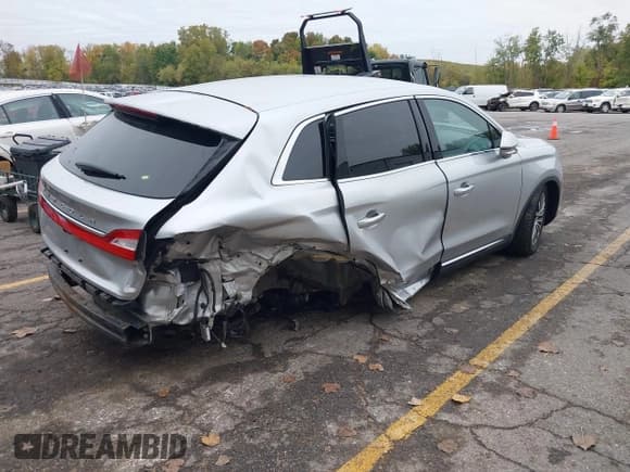 ✅ 2016 Lincoln MKX Select • VIN: 2LMTJ6KR9GBL39664 • Лот: 43463423. Опубликован ранее на IAAI с пробегом 174 962 миль. Бесплатный доступ к архиву аукционных продаж из США и подробный отчёт об истории автомобиля на DreamBid. Изображение 4.