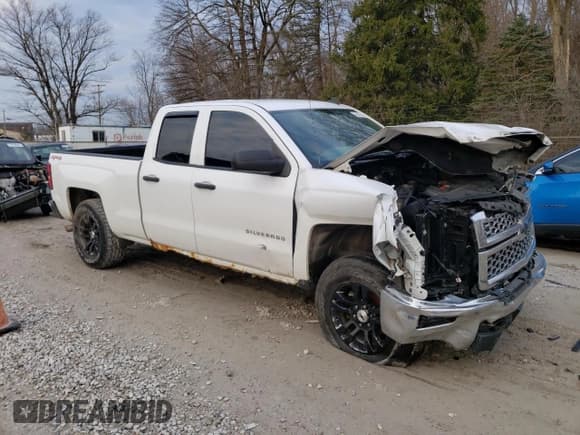 ✅ 2014 Chevrolet Silverado 1500 LT • VIN: 1GCVKREC9EZ200627 • Лот: 79077443. Опубликован ранее на Copart с пробегом 206 994 миль. Бесплатный доступ к архиву аукционных продаж из США и подробный отчёт об истории автомобиля на DreamBid. Изображение 4.