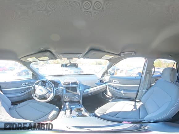 ✅ 2017 Ford Explorer XLT • VIN: 1FM5K8D86HGE20293 • Лот: 92288315. Опубликован ранее на Copart с пробегом 148 594 миль. Бесплатный доступ к архиву аукционных продаж из США и подробный отчёт об истории автомобиля на DreamBid. Изображение 16.