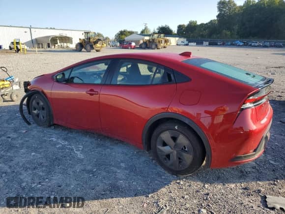 2024 Toyota Prius LE with VIN JTDADABU0R3015981, listed as a Copart auction lot 71633355 with 13,660 mi miles and Clean title. Bid and sale history available at DreamBid. Image 2.