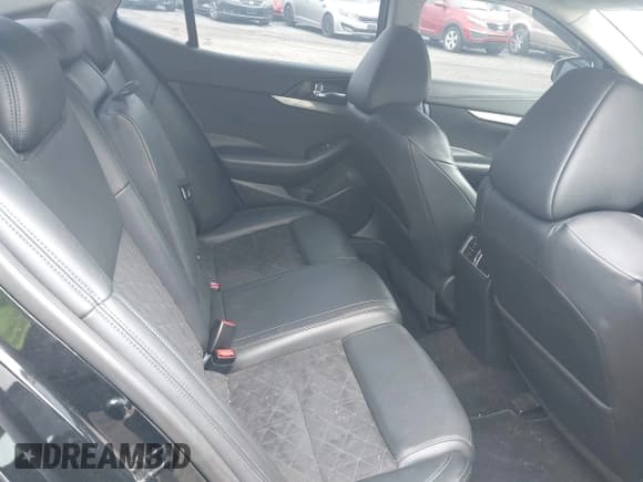 ✅ 2016 Nissan Maxima S • VIN: 1N4AA6AP5GC415524 • Lot: 42370187. Listed on IAAI with 71,642 mi. Free auction sales archive from the USA and detailed vehicle history report at DreamBid. Image 8.