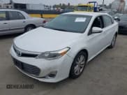 ✅ 2014 Toyota Avalon XLE Premium • VIN: 4T1BK1EB3EU090498 • Lot: 43909209. Wystawiony na IAAI z przebiegiem 332 570 mil. Bezpłatny archiwum sprzedaży aukcyjnych z USA i szczegółowy raport historii pojazdu na DreamBid. Zdjęcie 2.