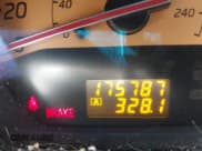 ✅ 2005 Nissan Murano SL • VIN: JN8AZ08W35W434733 • Лот: 42225396. Опубликован ранее на IAAI с пробегом 175 787 миль. Бесплатный доступ к архиву аукционных продаж из США и подробный отчёт об истории автомобиля на DreamBid. Изображение 16.