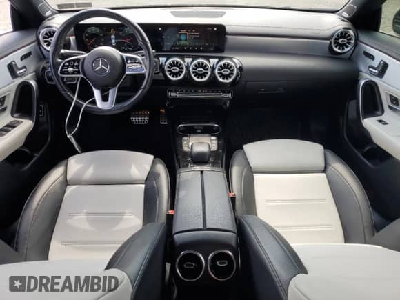 2021 Mercedes-Benz CLA 250 z VIN W1K5J4GB6MN158116, wystawiony jako Copart lot #65736545 z przebiegiem 78 674 mil mil oraz Szkoda całkowita • Salvage title. Historia ofert i sprzedaży dostępna na DreamBid. Obrazek 8.