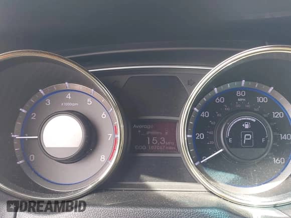 2011 Hyundai Sonata SE с VIN 5NPEC4AB4BH178519, выставлен на аукционе IAAI как лот 42369746 с пробегом 107 067 миль миль и . История ставок и продаж доступна на DreamBid. Изображение 7.