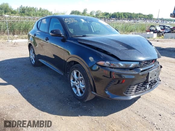 ✅ 2024 Dodge Hornet R/T • VIN: ZACPDFCW6R3A31144 • Lot: 43084246. Listed on IAAI with 38,328 mi. Free auction sales archive from the USA and detailed vehicle history report at DreamBid. Image 1.