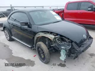 ✅ 2016 Volkswagen Beetle SE • VIN: 3VWJ17AT5GM636971 • Lot: 41616939. Wystawiony na IAAI z przebiegiem 116 021 mil. Bezpłatny archiwum sprzedaży aukcyjnych z USA i szczegółowy raport historii pojazdu na DreamBid. Zdjęcie 1.