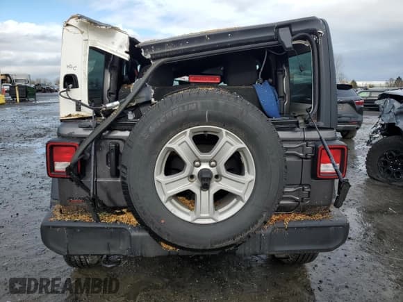 ✅ 2022 Jeep Wrangler Willys Sport • VIN: 1C4GJXAN9NW151602 • Lot: 86546304. Listed on Copart with 16,522 mi. Free auction sales archive from the USA and detailed vehicle history report at DreamBid. Image 6.