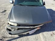 ✅ 2001 Chevrolet Silverado 1500 LS • VIN: 2GCEK19T511265957 • Лот: 86174685. Опубликован ранее на Copart с пробегом 277 897 миль. Бесплатный доступ к архиву аукционных продаж из США и подробный отчёт об истории автомобиля на DreamBid. Изображение 11.