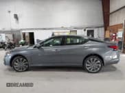 ✅ 2025 Nissan Altima SL • VIN: 1N4BL4EW5SN318423 • Lot: 43275045. Listed on IAAI with 765 mi. Free auction sales archive from the USA and detailed vehicle history report at DreamBid. Image 15.