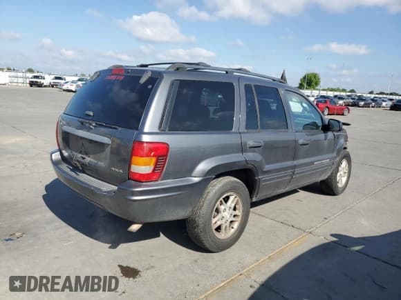 ✅ 2004 Jeep Grand Cherokee Laredo • VIN: 1J4GW48S04C269463 • Lot: 54611885. Listed on Copart with 155,675 mi. Free auction sales archive from the USA and detailed vehicle history report at DreamBid. Image 3.