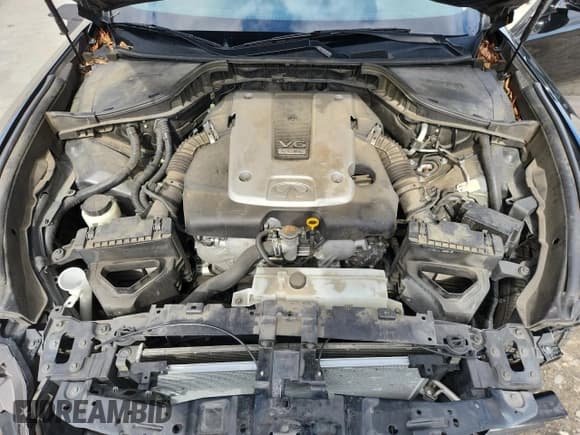 ✅ 2018 Infiniti Q70 Luxe • VIN: JN1BY1AR2JM220189 • Лот: 62899665. Опубликован ранее на Copart с пробегом 140 858 миль. Бесплатный доступ к архиву аукционных продаж из США и подробный отчёт об истории автомобиля на DreamBid. Изображение 11.