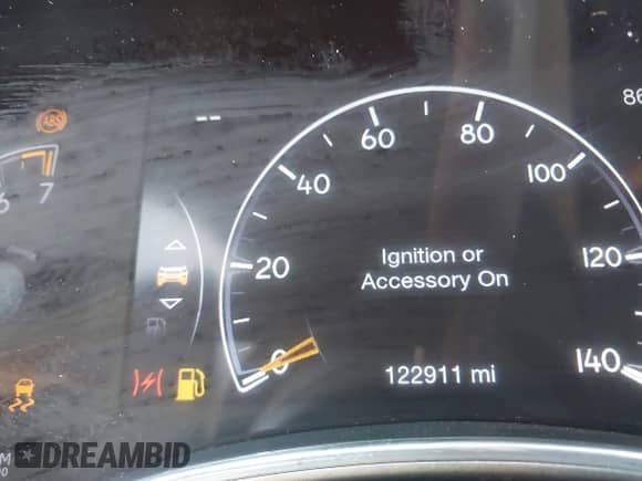 2018 Jeep Grand Cherokee Limited z VIN 1C4RJEBG9JC514005, wystawiony jako IAAI lot #42846153 z przebiegiem 122 911 mil mil oraz . Historia ofert i sprzedaży dostępna na DreamBid. Obrazek 15.