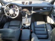 ✅ 2022 Porsche Macan • VIN: WP1AA2A51NLB04069 • Lot: 92630095. Wystawiony na Copart z przebiegiem 19 558 mil. Bezpłatny archiwum sprzedaży aukcyjnych z USA i szczegółowy raport historii pojazdu na DreamBid. Zdjęcie 8.
