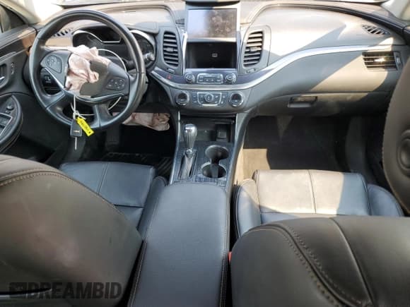 ✅ 2017 Chevrolet Impala LT • VIN: 1G1105S35HU150580 • Лот: 71301794. Опубликован ранее на Copart с пробегом 165 318 миль. Бесплатный доступ к архиву аукционных продаж из США и подробный отчёт об истории автомобиля на DreamBid. Изображение 8.