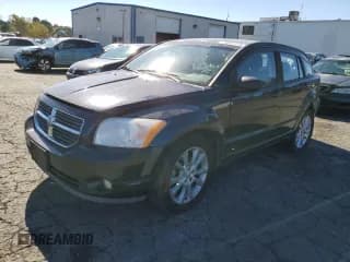 ✅ 2011 Dodge Caliber Heat • VIN: 1B3CB5HA7BD116584 • Лот: 82852494. Опубликован ранее на Copart с пробегом 194 300 миль. Бесплатный доступ к архиву аукционных продаж из США и подробный отчёт об истории автомобиля на DreamBid. Изображение 1.